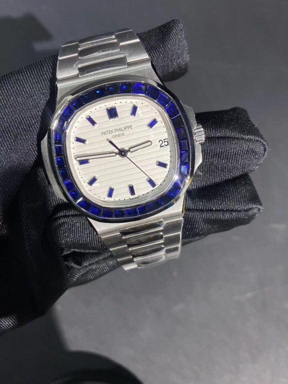 PATEK PHILIPPE 5811